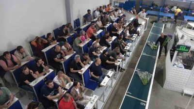 Türkiye’nin kesme çiçek üretiminde önde gelen illerinden Yalova’da, Anneler Günü