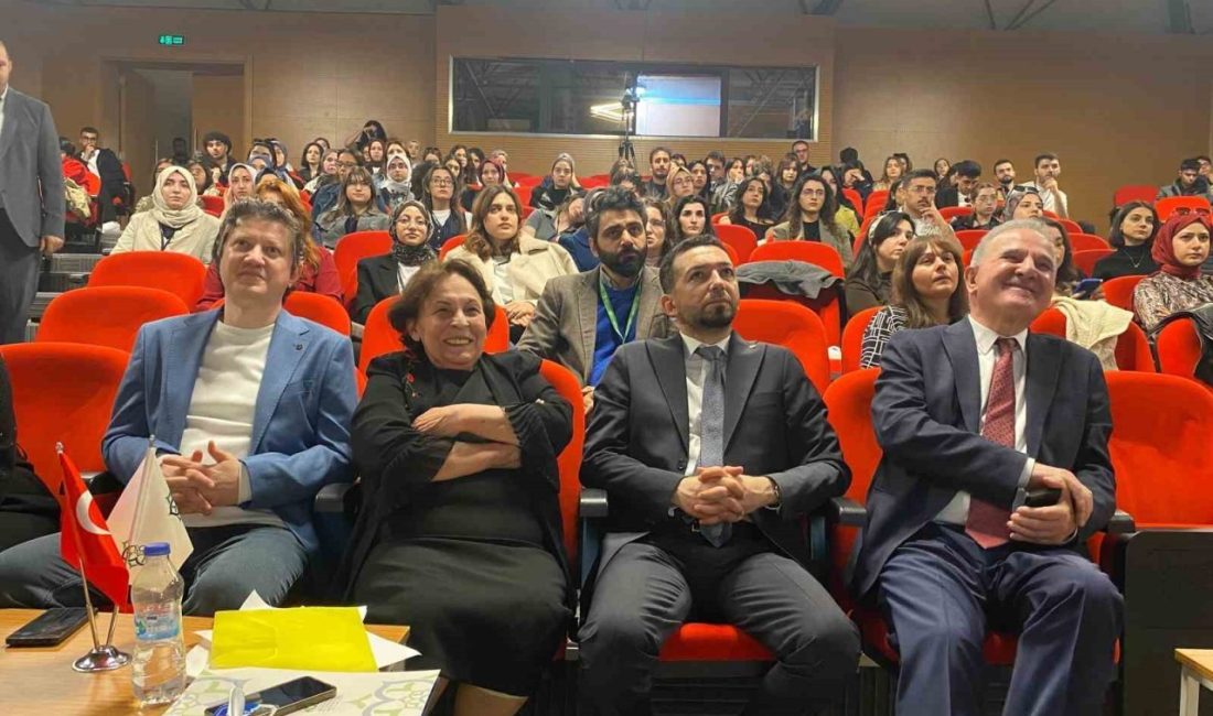 Kocaeli Sağlık ve Teknoloji Üniversitesi (KOSTÜ), CO-PHARM’25 Eczacılık Öğrenci Kongresi’ne