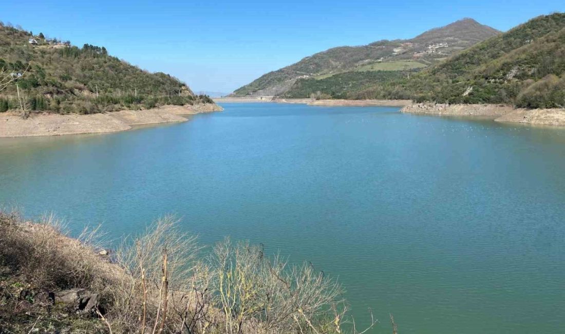 Yuvacık Barajı’nda su seviyesi yüzde 70’e ulaştı Kocaeli’nin içme suyu ihtiyacının büyük bölümünü karşılayan Yuvacık Barajı’nda su