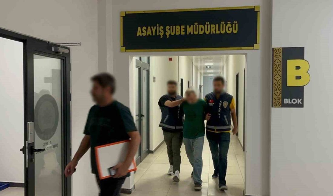 16 suç kaydı olan hırsızlık zanlısı tutuklandı Kocaeli’nin İzmit ilçesinde hırsızlıktan gözaltına alınan zanlının 16 suç kaydı