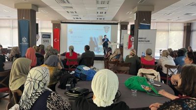 Kocaeli’de eğitim ve tatil programıyla 60 yaş üstü vatandaşlar hem