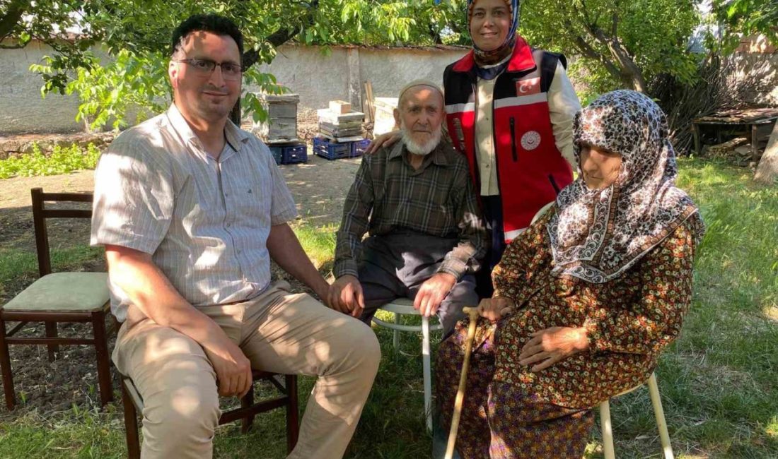 71 yıldır aynı yastığa baş koyuyorlar Bilecik’in Bozüyük ilçesine bağlı Kandilli Köyünde ikamet eden 90 yaşındaki