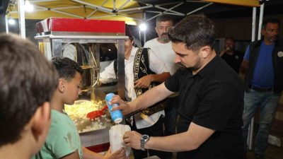 DÜZCE(İHA) – Düzce’nin Merkeze bağlı Duraklar köyünde açık hava sinema