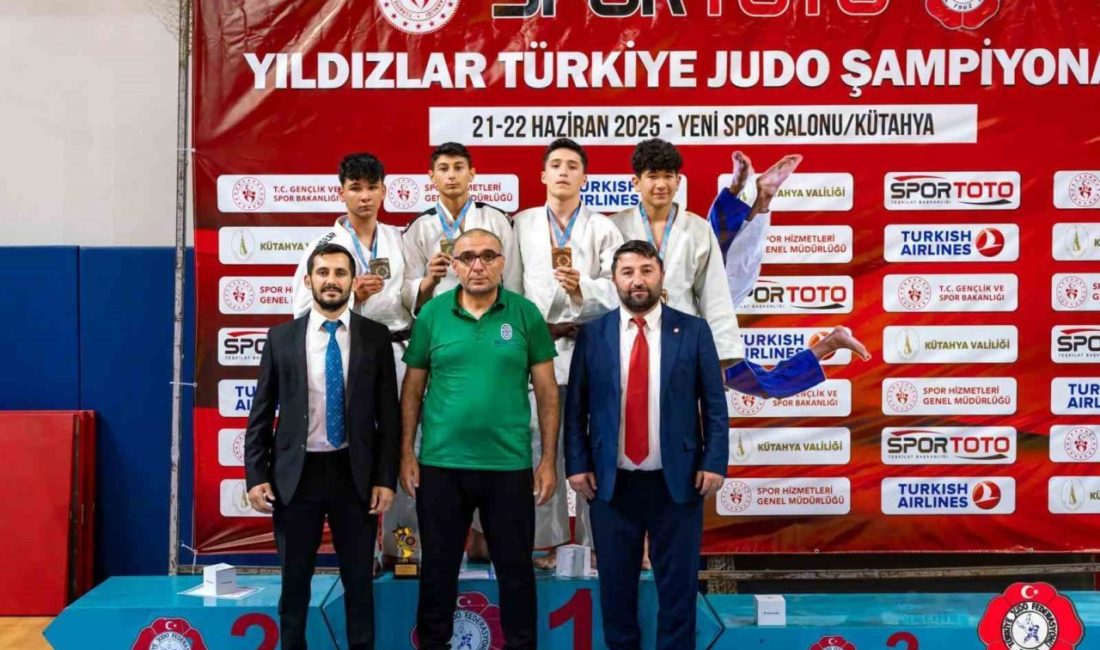Kütahya’da düzenlenen Spor Toto Yıldızlar Türkiye Şampiyonası’nda Bilecikli sporcu Ahmet