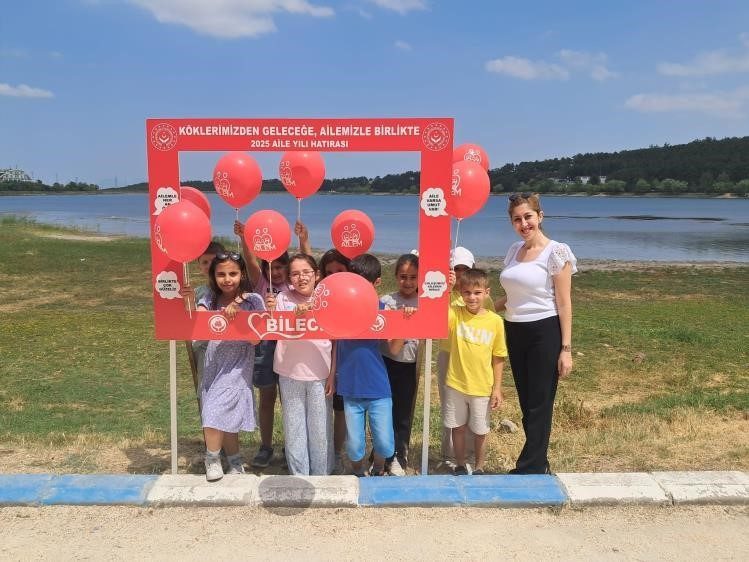 Aile günü etkinliği Gölpark’ta yoğun ilgi gördü Aile ve Sosyal Hizmetler İl Müdürlüğü tarafından “Aile Yılı” etkinlikleri