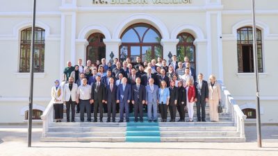 Cumhurbaşkanlığı Kararnamesiyle Bilecik Valiliği görevine atanan Vali Faik Oktay Sözer’e,