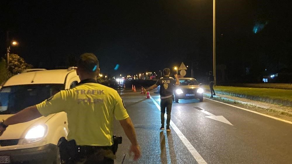 DÜZCE(İHA) – Düzce’de güvenlik güçleri tarafından yapılan denetimlerde 28 bin