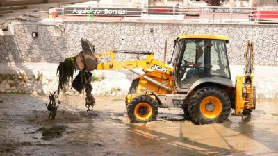 Düzce Belediyesi, Asar Deresi Projesi’nin uygulama alanı içerisinde bulunan dere