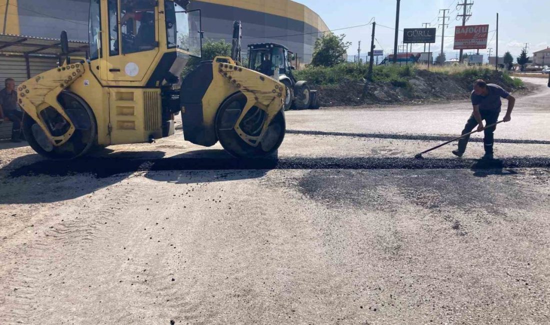 Asfalt ve yama çalışmaları hızlandı Düzce Belediyesi Fen İşleri Müdürlüğü ekipleri, 63 mahallede asfalt ve