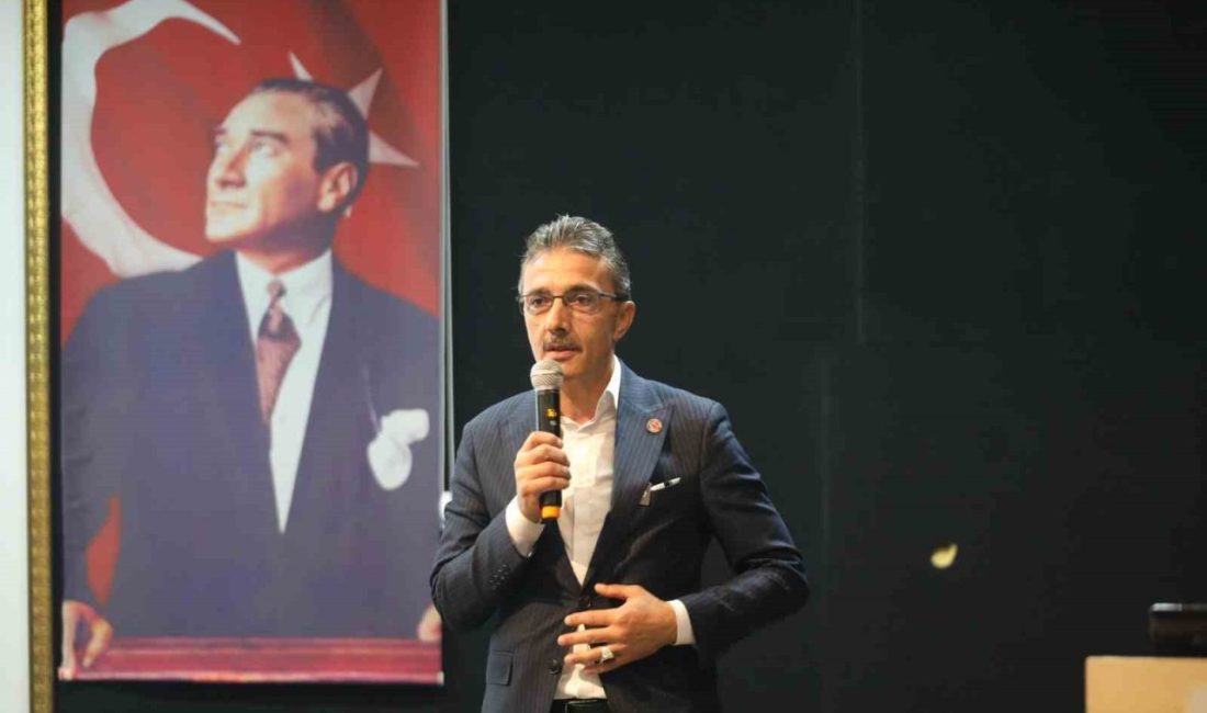 Başkan Dinç: “Erenler Kent Akademisi’ni hayata geçiriyoruz” 2026 Yılında liseye ve üniversiteye hazırlanacak olan öğrenciler için ücretsiz