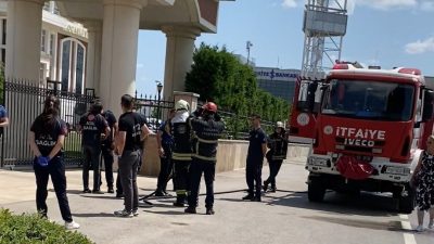 Kocaeli’nin İzmit ilçesinde üstüne benzin dökerek intihar etmeye teşebbüs eden