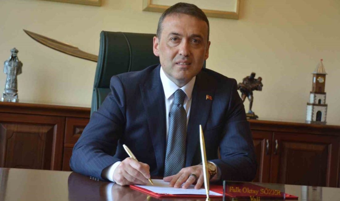 Bilecik Valiliğine atanan Faik Oktay Sözer göreve başladı Cumhurbaşkanlığı tarafından yapılan atamalarda Bilecik Valiliğine atanan İstanbul Beykoz Kaymakamı