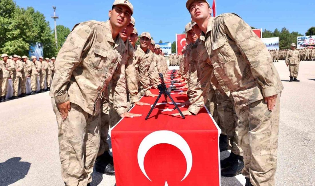Bilecik’te temel eğitimlerini tamamlayan 2 bin 926 bedelli asker için