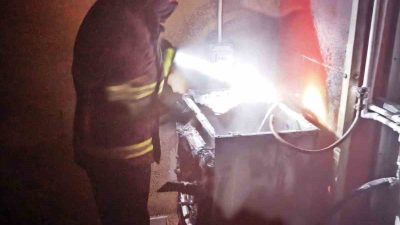 Bilecik’te bir alışveriş merkezinin otopark kısmında yükselen dumanlar paniğe sebep