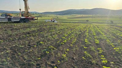 Bilecik’te zorunlu iniş yapmak isterken kaza kırıma uğrayarak ters dönen