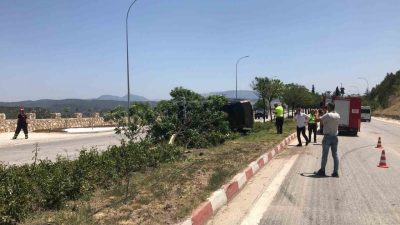 Bilecik’te seyir halinde kontrolden çıkan otomobil takla atarak orta refüje