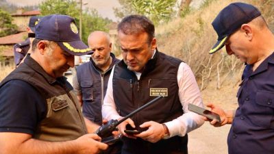 Sakarya’nın Taraklı ilçesinde başlayan orman yangını, rüzgarın etkisiyle Bilecik’in Gölpazarı