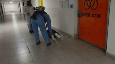 Bilecik’te düzenlenen ’Turuncu Kod’ tatbikatı gerçeği aratmazken, senaryosu gereği hastanenin