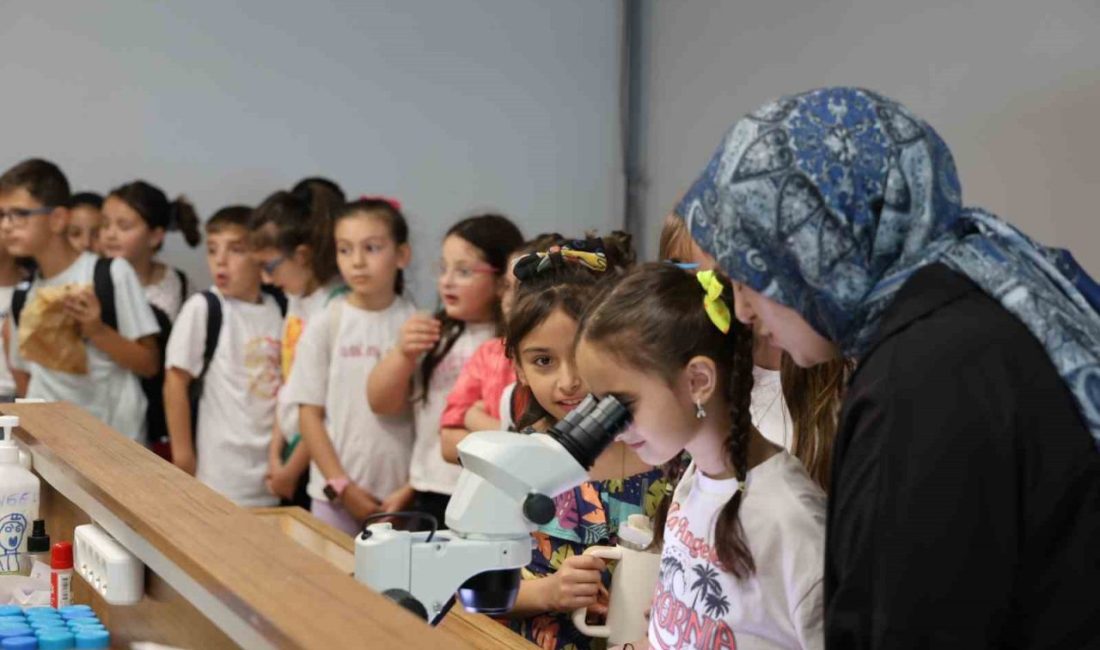 Bilimsel keşif yaptılar TOKİ Mehmet Akif Ersoy İlkokulu öğrencileri, Düzce Üniversitesi Ziraat Fakültesi