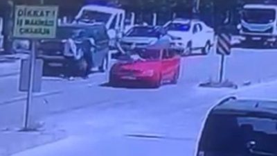 Bolu’da kara yoluna aniden atlayan 7 yaşındaki çocuğa otomobil çarptı.