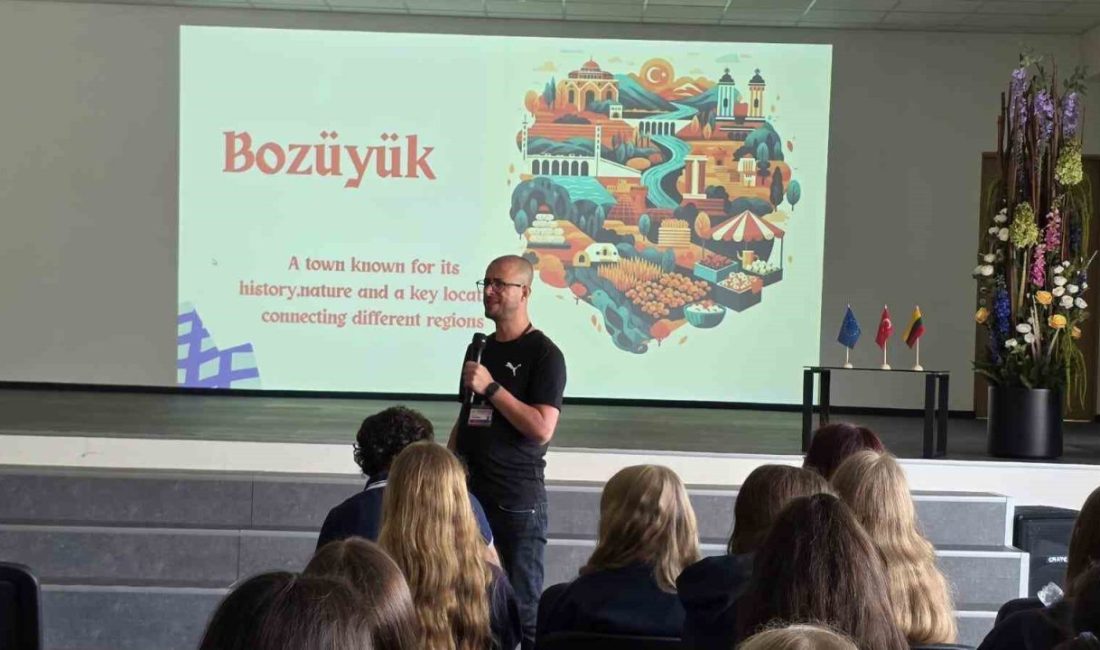 Bozüyük okulları, Litvanya’da İngilizce ve geri dönüşüm köprüleri kurdu Bilecik’in Bozüyük ilçesinden Mehmet Akif Ersoy Ortaokulu ve Saffet Şeker