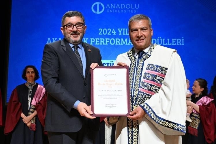 Bilecik Şeyh Edebali Üniversitesi Rektörü Prof. Dr. Zafer Asım Kaplancıklı,