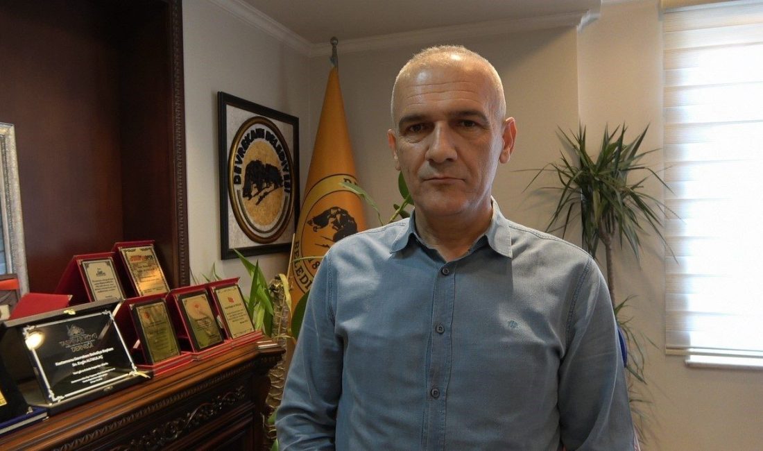 Devrekani Tarıma Dayalı İhtisas Besi Organize Sanayi Bölgesi’ndeki 29 yatırımcıya yüzde 50 hibe desteği Devrekani Belediye Başkanı Engin Altıkulaç, Devrekani Tarıma Dayalı İhtisas Besi