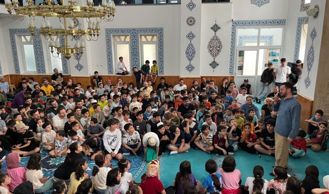 Kocaeli’de düzenlenen “Oyun Arkadaşım Sertaç Abi” etkinliği ile dijital farkındalık