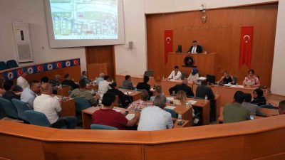 DÜZCE(İHA) – Düzce’de Belediye Meclisi ulaşım ücretlerini görüştü. Buna göre