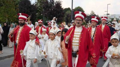 Düzce Belediyesi tarafından geleneksel hale getirilen sünnet şöleni bu yıl