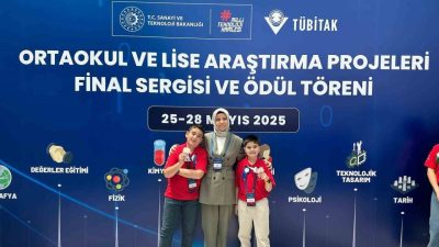 DÜZCE (İHA) – Ortaokul öğrencileri Araştırma Projeleri yarışmasında Türkiye finalinde