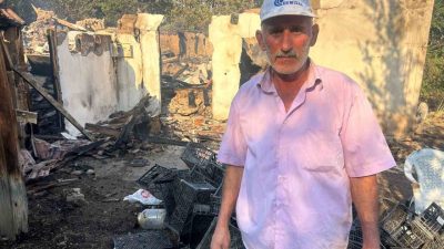 Bilecik’in Gölpazarı ilçesinde devam eden yangın sebebi ile boşaltılan Tongurlar