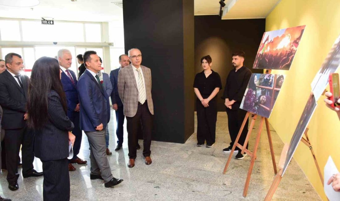 Kastamonu Üniversitesi’nce “Filistin’de Şehit Edilen Gazetecileri Anma” programı düzenlendi. Kastamonu