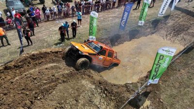 Türkiye’nin dört bir yanından 60’a yakın offroad grubu ve yaklaşık