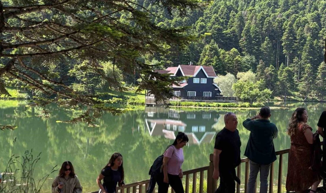 Kurban Bayramı tatilini fırsat bilen tatilciler sabah saatlerinden itibaren, Bolu’nun