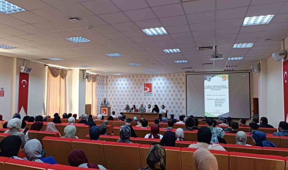 İlahiyat Fakültesinde ‘Din Eğitimcisinin Nitelikleri’ paneli düzenlendi Bilecik Şeyh Edebali Üniversitesi (BŞEÜ) İlahiyat Fakültesi tarafından ‘İlahiyat Öğrencilerinin