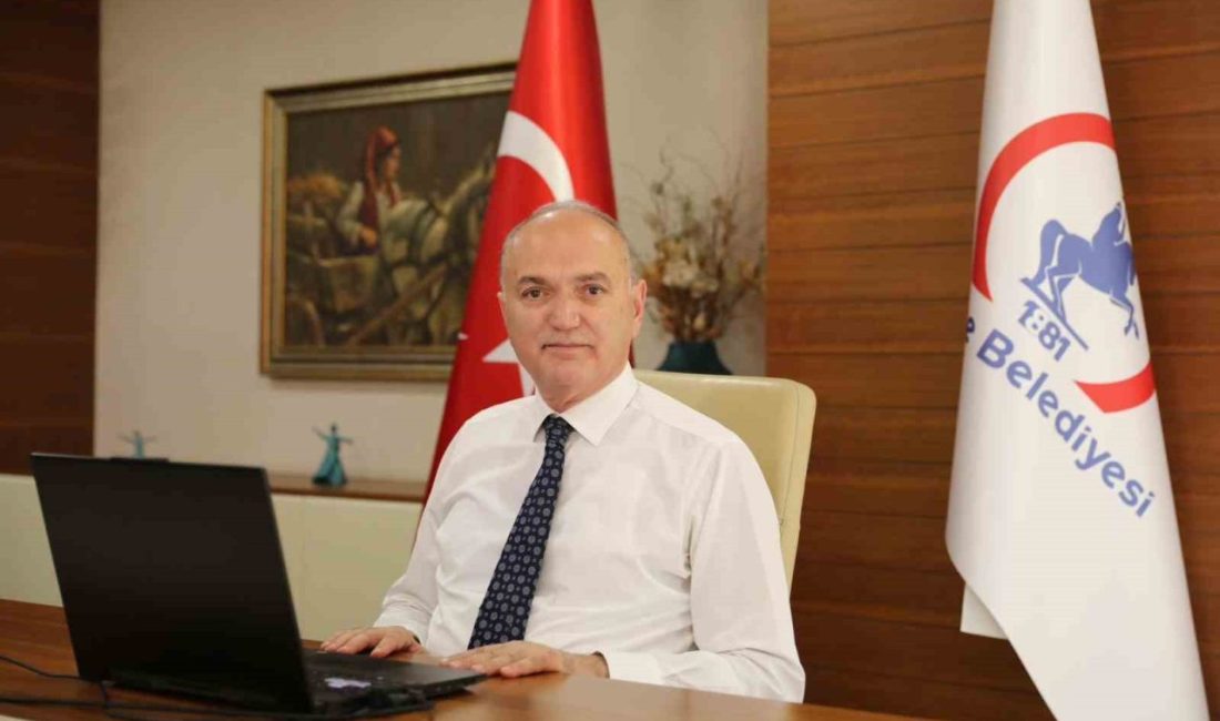 Düzce Belediye Başkanı Dr. Faruk Özlü, belediye başkanlığı görevinin çok