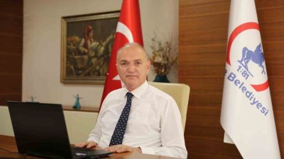 Düzce Belediye Başkanı Dr. Faruk Özlü, belediye başkanlığı görevinin çok