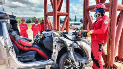 Kocaeli Büyükşehir Belediyesi İtfaiyesi, AKUT gönüllülerine iki gün süreli “Trafik