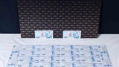 Kastamonu’da polis ekipleri tarafından arama yapılan 3 ikamette sahte para