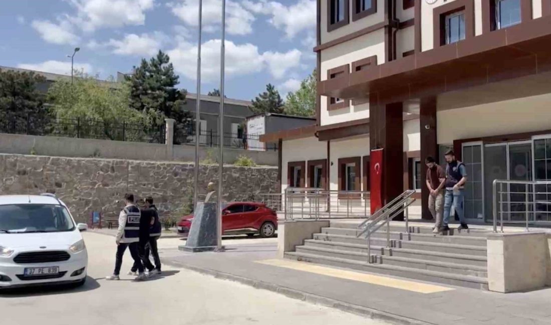 Kastamonu’da uyuşturucu operasyonu: 2 tutuklama Kastamonu’nun Tosya ilçesinde polis ekipleri tarafından 212 adet sentetik ecza