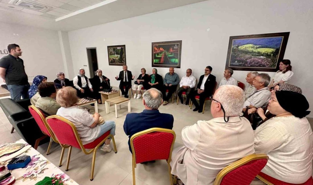 Kastamonu’da yaşlılar için gündüz bakımevi açıldı Kastamonu’da yaşlıların yaşamanın desteklenmesi amacıyla kurulan yaşlı gündüzlü bakım birimi,