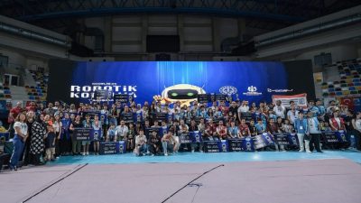 Kocaeli’de düzenlenen bin 300 kişinin katıldığı KODELİG’25 Robotik ve Kodlama