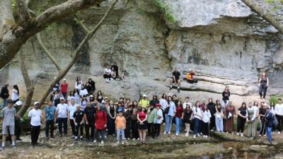 Körfez’de Taşköprü ve Çoban Geçidi Kanyonu’nda sağlıklı yaşam yürüyüşü gerçekleştirildi.