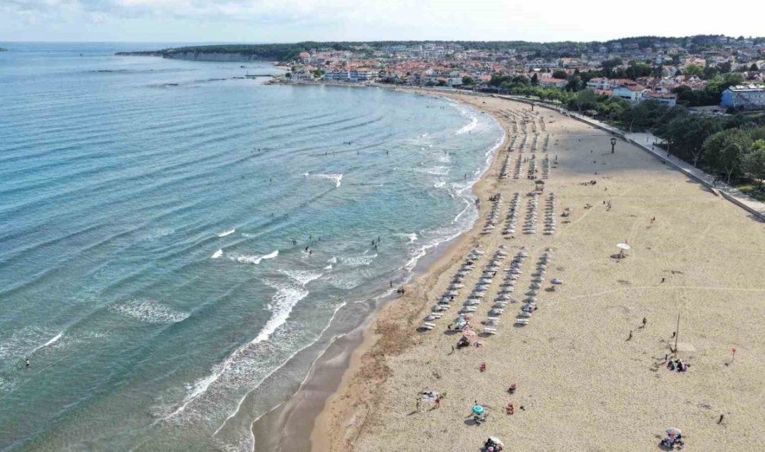 Kocaeli İtfaiyesine bağlı KOSKEM, bu yıl da 13 plajda 165