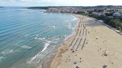 Kocaeli İtfaiyesine bağlı KOSKEM, bu yıl da 13 plajda 165