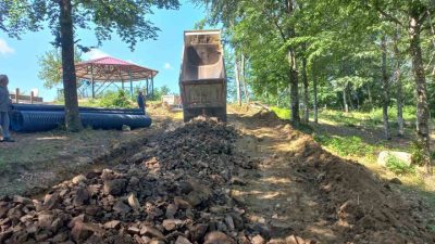 DÜZCE (İHA) – Düzce’de köylerin ana yollarında yapılan bakım onarım