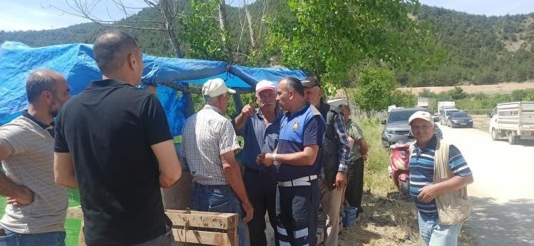 Bilecik’in Osmaneli ilçesinde yaklaşan Kurban Bayramı öncesinde hayvan pazarı denetimleri
