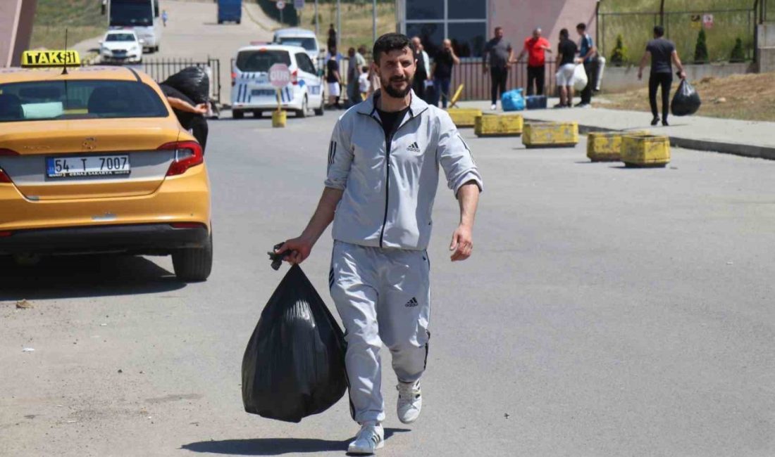 SAKARYA (İHA) – Sakarya Ceza İnfaz Kurumları Kampüsü’nde tahliye heyecanı
