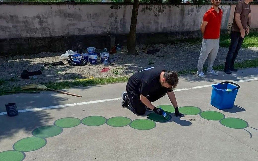 Miniklerin hayalindeki oyun alanlarını oluşturdular SUBÜ İyilik Gönüllüleri Topluluğu, ÜNİDES çerçevesinde desteklenen ‘Renkli Hayaller Oyun